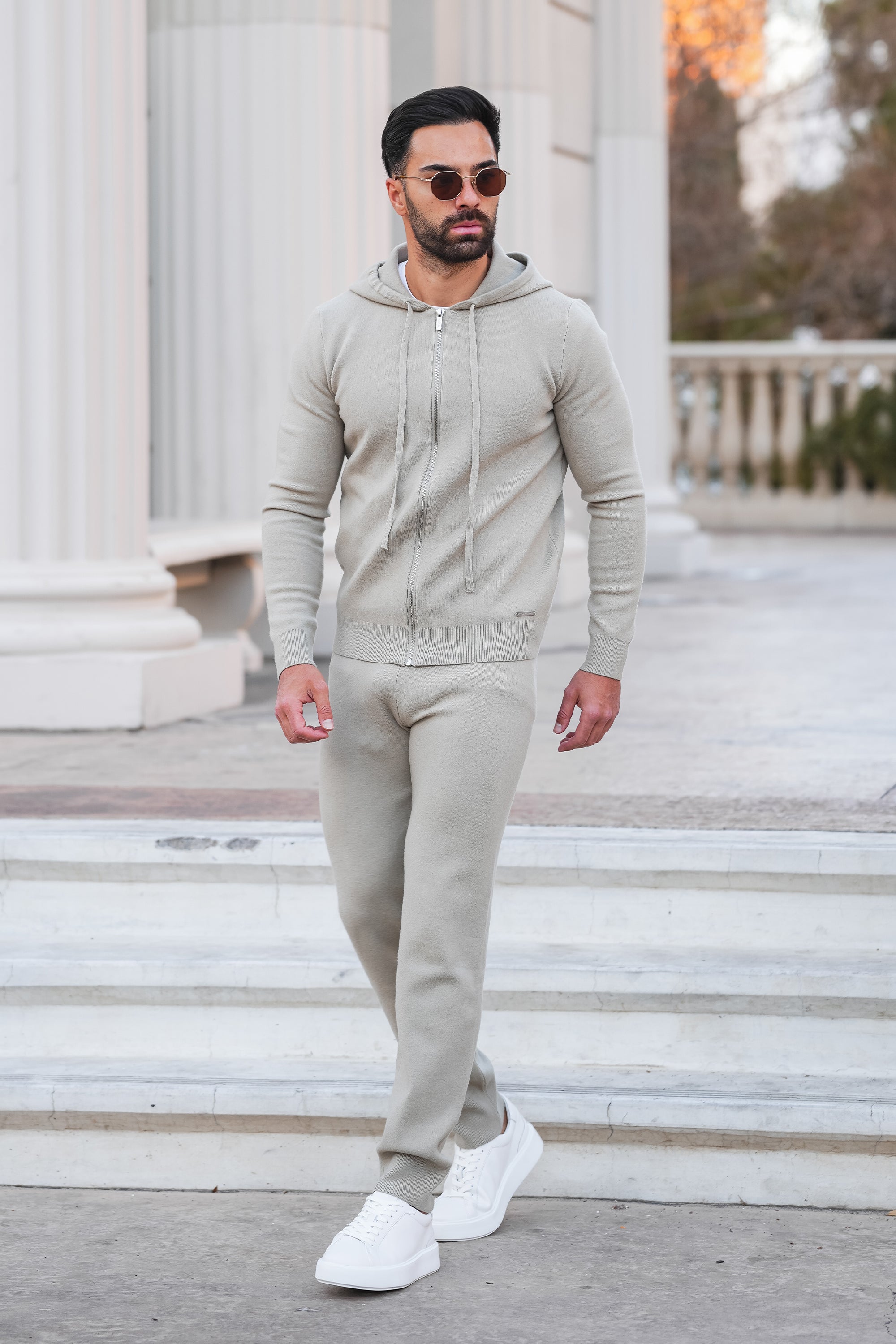 Adrien – Hoodie d’Exception en Cachemire pour Homme