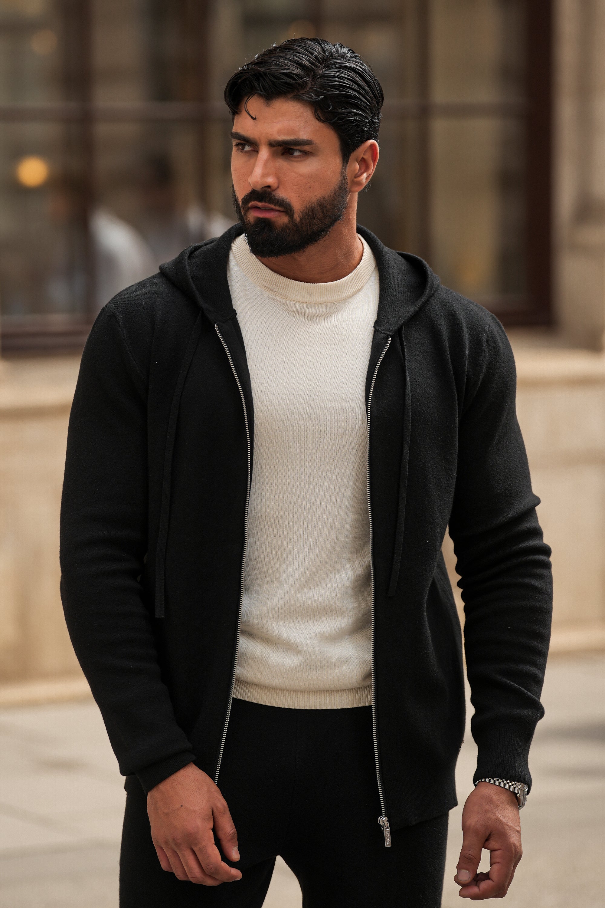 Adrien – Hoodie d’Exception en Cachemire pour Homme