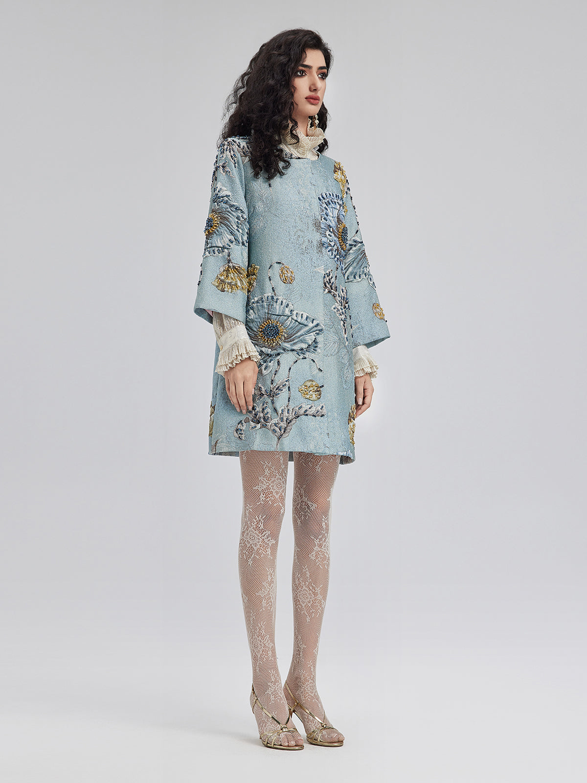 Aurélie – Veste Femme Brodée à Fleurs en Perles 3D